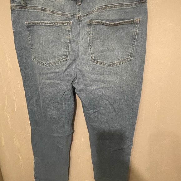 Jeans - Picture 2 of 2